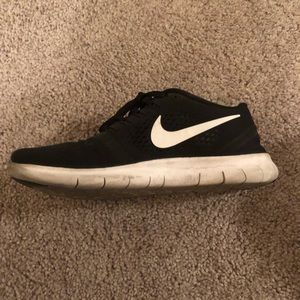 Nike Free Run Black White